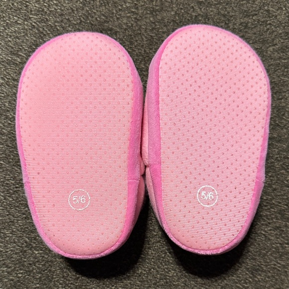 Paw Patrol Pink Kids Slippers - Picture 6 of 6
